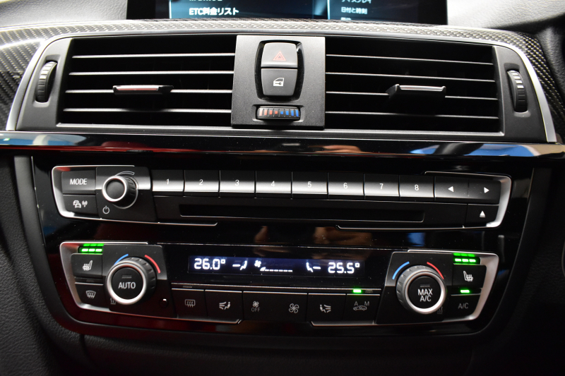 BMW Mシリーズ M4ｸｰﾍﾟ MDCT 7速DCT OPｱﾀﾞﾌﾟﾃｨﾌﾞMｻｽﾍﾟﾝｼｮﾝ harman/kardon ﾋｰﾀｰ付赤革 HUD ｱﾀﾞﾌﾟﾃｨﾌﾞLEDﾍｯﾄﾞﾗｲﾄ 19AW 衝突軽減ﾌﾞﾚｰｷ 車線逸脱&歩行者警告  ﾀｯﾁﾊﾟｯﾄﾞHDDﾅﾋﾞﾌﾙｾｸﾞBｶﾒﾗ 前後PDC 2年保証