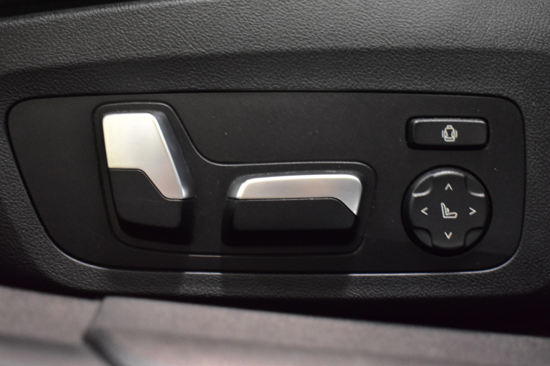 BMW 3シリーズ 330i Mｽﾎﾟｰﾂ 高出力 ﾊｲﾗｲﾝ＆ｺﾝﾌｫｰﾄP ﾋｰﾀｰ付黒革 追従ACC Mｽﾎﾟｰﾂﾌﾞﾚｰｷ 全周囲ｶﾒﾗ3Dﾋﾞｭｰ LEDﾍｯﾄﾞﾗｲﾄ ﾀｯﾁﾊﾟﾈﾙﾅﾋﾞ ｱｯﾌﾟﾙｶｰﾌﾟﾚｲ ﾜｲﾔﾚｽ充電 ｳｯﾄﾞｲﾝﾃﾘｱ 電動ﾄﾗﾝｸ 18AW 2年保証