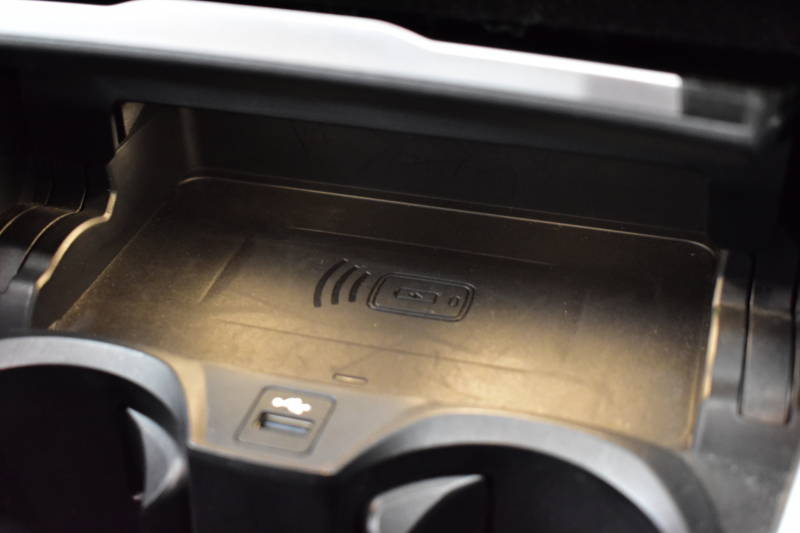 BMW 3シリーズ 330i Mｽﾎﾟｰﾂ 高出力 ﾊｲﾗｲﾝ＆ｺﾝﾌｫｰﾄP ﾋｰﾀｰ付黒革 追従ACC Mｽﾎﾟｰﾂﾌﾞﾚｰｷ 全周囲ｶﾒﾗ3Dﾋﾞｭｰ LEDﾍｯﾄﾞﾗｲﾄ ﾀｯﾁﾊﾟﾈﾙﾅﾋﾞ ｱｯﾌﾟﾙｶｰﾌﾟﾚｲ ﾜｲﾔﾚｽ充電 ｳｯﾄﾞｲﾝﾃﾘｱ 電動ﾄﾗﾝｸ 18AW 2年保証