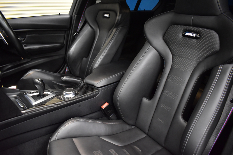 BMW Mシリーズ M3ｾﾀﾞﾝ ｺﾝﾍﾟﾃｨｼｮﾝ 450馬力 LCI後期 ｱﾀﾞﾌﾟﾃｨﾌﾞMｻｽ ﾍｷｻｺﾞﾅﾙLEDﾍｯﾄﾞﾗｲﾄ&ﾃｰﾙ HUD 7速DCT 専用鍛造20AW 専用軽量ﾋｰﾀｰ付黒革 ﾊｰﾏﾝｶｰﾄﾞﾝ 車線変更＆逸脱＆歩行者警告 ﾀｯﾁﾊﾟﾈﾙﾅﾋﾞBｶﾒﾗ 前後PDC ﾌﾙｾｸﾞ 電動ﾘｱｻﾝｼｪｰﾄﾞ 2年保証