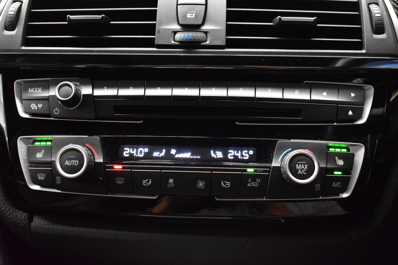 BMW Mシリーズ M3ｾﾀﾞﾝ ｺﾝﾍﾟﾃｨｼｮﾝ 450馬力 LCI後期 ｱﾀﾞﾌﾟﾃｨﾌﾞMｻｽ ﾍｷｻｺﾞﾅﾙLEDﾍｯﾄﾞﾗｲﾄ&ﾃｰﾙ HUD 7速DCT 専用鍛造20AW 専用軽量ﾋｰﾀｰ付黒革 ﾊｰﾏﾝｶｰﾄﾞﾝ 車線変更＆逸脱＆歩行者警告 ﾀｯﾁﾊﾟﾈﾙﾅﾋﾞBｶﾒﾗ 前後PDC ﾌﾙｾｸﾞ 電動ﾘｱｻﾝｼｪｰﾄﾞ 2年保証