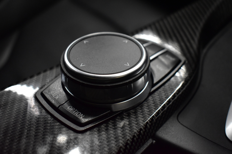 BMW Mシリーズ M3ｾﾀﾞﾝ ｺﾝﾍﾟﾃｨｼｮﾝ 450馬力 LCI後期 ｱﾀﾞﾌﾟﾃｨﾌﾞMｻｽ ﾍｷｻｺﾞﾅﾙLEDﾍｯﾄﾞﾗｲﾄ&ﾃｰﾙ HUD 7速DCT 専用鍛造20AW 専用軽量ﾋｰﾀｰ付黒革 ﾊｰﾏﾝｶｰﾄﾞﾝ 車線変更＆逸脱＆歩行者警告 ﾀｯﾁﾊﾟﾈﾙﾅﾋﾞBｶﾒﾗ 前後PDC ﾌﾙｾｸﾞ 電動ﾘｱｻﾝｼｪｰﾄﾞ 2年保証