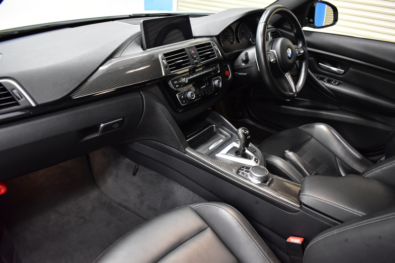 BMW Mシリーズ M3ｾﾀﾞﾝ ｺﾝﾍﾟﾃｨｼｮﾝ 450馬力 LCI後期 ｱﾀﾞﾌﾟﾃｨﾌﾞMｻｽ ﾍｷｻｺﾞﾅﾙLEDﾍｯﾄﾞﾗｲﾄ&ﾃｰﾙ HUD 7速DCT 専用鍛造20AW 専用軽量ﾋｰﾀｰ付黒革 ﾊｰﾏﾝｶｰﾄﾞﾝ 車線変更＆逸脱＆歩行者警告 ﾀｯﾁﾊﾟﾈﾙﾅﾋﾞBｶﾒﾗ 前後PDC ﾌﾙｾｸﾞ 電動ﾘｱｻﾝｼｪｰﾄﾞ 2年保証