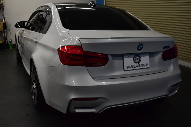 BMW Mシリーズ M3ｾﾀﾞﾝ ｺﾝﾍﾟﾃｨｼｮﾝ 450馬力 LCI後期 ｱﾀﾞﾌﾟﾃｨﾌﾞMｻｽ ﾍｷｻｺﾞﾅﾙLEDﾍｯﾄﾞﾗｲﾄ&ﾃｰﾙ HUD 7速DCT 専用鍛造20AW 専用軽量ﾋｰﾀｰ付黒革 ﾊｰﾏﾝｶｰﾄﾞﾝ 車線変更＆逸脱＆歩行者警告 ﾀｯﾁﾊﾟﾈﾙﾅﾋﾞBｶﾒﾗ 前後PDC ﾌﾙｾｸﾞ 電動ﾘｱｻﾝｼｪｰﾄﾞ 2年保証