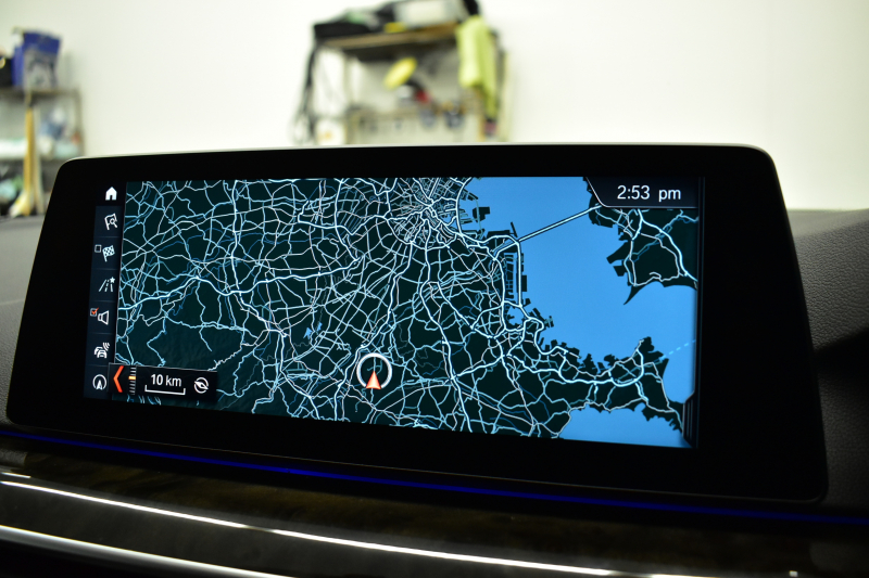 BMW 5シリーズ 530e Mｽﾎﾟｰﾂ PHEV ﾃﾞﾋﾞｭｰP ｿﾌﾄｸﾛｰｽﾞﾄﾞｱ 全席ﾋｰﾀｰ付黒革 LEDﾍｯﾄﾞﾗｲﾄ 追従ACC HUD ｼﾞｪｽﾁｬｰｺﾝﾄﾛｰﾙ 車線変更&逸脱警告 衝突軽減B ﾀｯﾁﾊﾟﾈﾙ対応iﾄﾞﾗｲﾌﾞHDDﾅﾋﾞﾌﾙｾｸﾞ 3Dﾋﾞｭｰ全周囲ｶﾒﾗ 液晶ﾒｰﾀｰ 電動ﾄﾗﾝｸ  KW車高調 19AW 2年保証