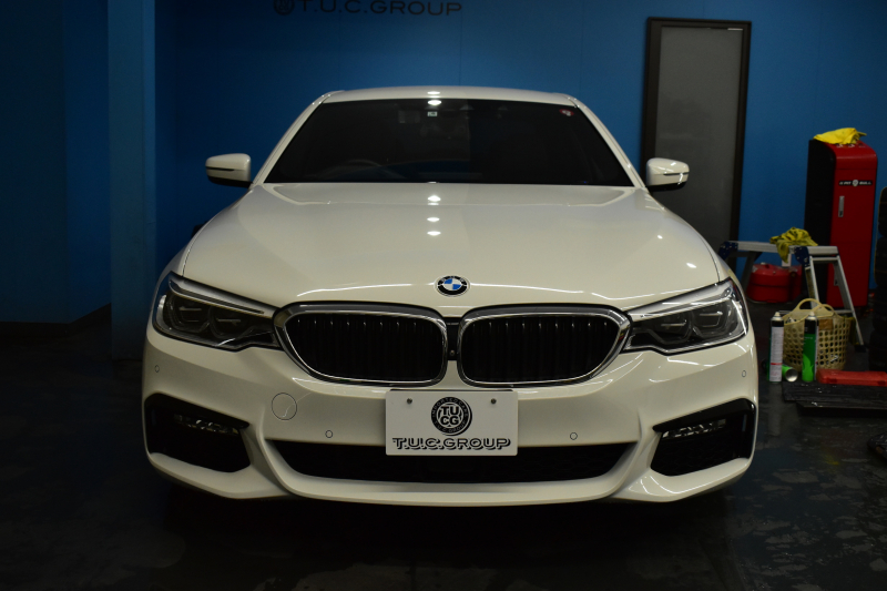 BMW 5シリーズ 530e Mｽﾎﾟｰﾂ PHEV ﾃﾞﾋﾞｭｰP ｿﾌﾄｸﾛｰｽﾞﾄﾞｱ 全席ﾋｰﾀｰ付黒革 LEDﾍｯﾄﾞﾗｲﾄ 追従ACC HUD ｼﾞｪｽﾁｬｰｺﾝﾄﾛｰﾙ 車線変更&逸脱警告 衝突軽減B ﾀｯﾁﾊﾟﾈﾙ対応iﾄﾞﾗｲﾌﾞHDDﾅﾋﾞﾌﾙｾｸﾞ 3Dﾋﾞｭｰ全周囲ｶﾒﾗ 液晶ﾒｰﾀｰ 電動ﾄﾗﾝｸ  KW車高調 19AW 2年保証