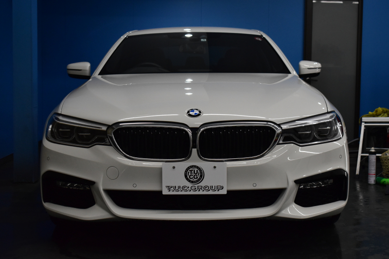 BMW 5シリーズ 530e Mｽﾎﾟｰﾂ PHEV ﾊｲﾗｲﾝP 全席ﾋｰﾀｰ付黒革 Mｽﾎﾟｰﾂﾌﾞﾚｰｷ LEDﾍｯﾄﾞﾗｲﾄ 追従ACC 車線変更&逸脱&歩行者警告 衝突軽減B ﾀｯﾁﾊﾟﾈﾙ対応iﾄﾞﾗｲﾌﾞHDDﾅﾋﾞﾌﾙｾｸﾞ 全周囲ｶﾒﾗ3Dﾋﾞｭｰ 液晶ﾒｰﾀｰ 電動ﾄﾗﾝｸ  19AW 2年保証