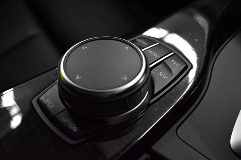 BMW 4シリーズ 420i ｸﾞﾗﾝｸｰﾍﾟ Mｽﾎﾟｰﾂ  LCI後期 ﾋｰﾀｰ付黒革 追従ACC ﾍｷｻｺﾞﾅﾙLEDﾍｯﾄﾞﾗｲﾄ&ﾃｰﾙ 液晶ﾒｰﾀｰ ﾀｯﾁﾊﾟﾈﾙ式iﾄﾞﾗｲﾌﾞHDDﾅﾋﾞ Bｶﾒﾗ 前後PDC ﾌﾙｾｸﾞ 車線変更&逸脱&歩行者警告 衝突軽減ﾌﾞﾚｰｷ 電動Rｹﾞｰﾄ 18AW DSRC 2年保証