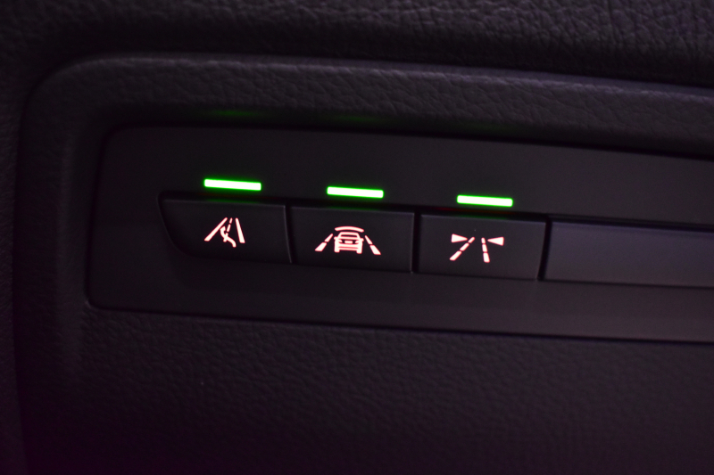 BMW 4シリーズ 420i ｸﾞﾗﾝｸｰﾍﾟ Mｽﾎﾟｰﾂ  LCI後期 ﾋｰﾀｰ付黒革 追従ACC ﾍｷｻｺﾞﾅﾙLEDﾍｯﾄﾞﾗｲﾄ&ﾃｰﾙ 液晶ﾒｰﾀｰ ﾀｯﾁﾊﾟﾈﾙ式iﾄﾞﾗｲﾌﾞHDDﾅﾋﾞ Bｶﾒﾗ 前後PDC ﾌﾙｾｸﾞ 車線変更&逸脱&歩行者警告 衝突軽減ﾌﾞﾚｰｷ 電動Rｹﾞｰﾄ 18AW DSRC 2年保証