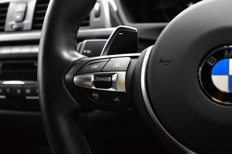 BMW 4シリーズ 420i ｸﾞﾗﾝｸｰﾍﾟ Mｽﾎﾟｰﾂ  LCI後期 ﾋｰﾀｰ付黒革 追従ACC ﾍｷｻｺﾞﾅﾙLEDﾍｯﾄﾞﾗｲﾄ&ﾃｰﾙ 液晶ﾒｰﾀｰ ﾀｯﾁﾊﾟﾈﾙ式iﾄﾞﾗｲﾌﾞHDDﾅﾋﾞ Bｶﾒﾗ 前後PDC ﾌﾙｾｸﾞ 車線変更&逸脱&歩行者警告 衝突軽減ﾌﾞﾚｰｷ 電動Rｹﾞｰﾄ 18AW DSRC 2年保証