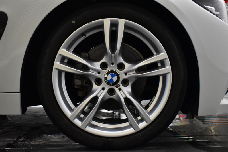 BMW 4シリーズ 420i ｸﾞﾗﾝｸｰﾍﾟ Mｽﾎﾟｰﾂ  LCI後期 ﾋｰﾀｰ付黒革 追従ACC ﾍｷｻｺﾞﾅﾙLEDﾍｯﾄﾞﾗｲﾄ&ﾃｰﾙ 液晶ﾒｰﾀｰ ﾀｯﾁﾊﾟﾈﾙ式iﾄﾞﾗｲﾌﾞHDDﾅﾋﾞ Bｶﾒﾗ 前後PDC ﾌﾙｾｸﾞ 車線変更&逸脱&歩行者警告 衝突軽減ﾌﾞﾚｰｷ 電動Rｹﾞｰﾄ 18AW DSRC 2年保証