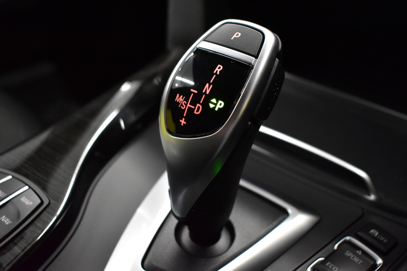 BMW 4シリーズ 420i ｸﾞﾗﾝｸｰﾍﾟ Mｽﾎﾟｰﾂ  LCI後期 ﾋｰﾀｰ付黒革 追従ACC ﾍｷｻｺﾞﾅﾙLEDﾍｯﾄﾞﾗｲﾄ&ﾃｰﾙ 液晶ﾒｰﾀｰ ﾀｯﾁﾊﾟﾈﾙ式iﾄﾞﾗｲﾌﾞHDDﾅﾋﾞ Bｶﾒﾗ 前後PDC ﾌﾙｾｸﾞ 車線変更&逸脱&歩行者警告 衝突軽減ﾌﾞﾚｰｷ 電動Rｹﾞｰﾄ 18AW DSRC 2年保証