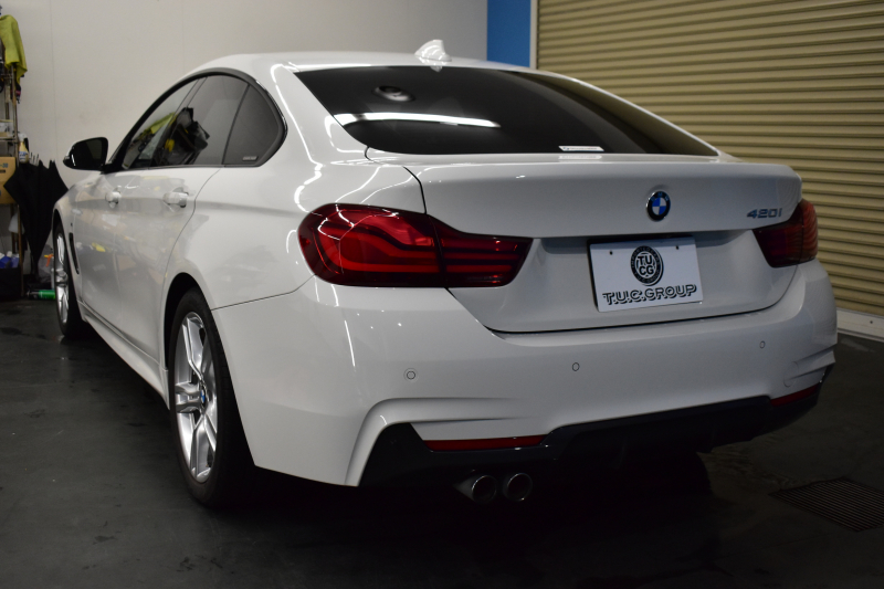 BMW 4シリーズ 420i ｸﾞﾗﾝｸｰﾍﾟ Mｽﾎﾟｰﾂ  LCI後期 ﾋｰﾀｰ付黒革 追従ACC ﾍｷｻｺﾞﾅﾙLEDﾍｯﾄﾞﾗｲﾄ&ﾃｰﾙ 液晶ﾒｰﾀｰ ﾀｯﾁﾊﾟﾈﾙ式iﾄﾞﾗｲﾌﾞHDDﾅﾋﾞ Bｶﾒﾗ 前後PDC ﾌﾙｾｸﾞ 車線変更&逸脱&歩行者警告 衝突軽減ﾌﾞﾚｰｷ 電動Rｹﾞｰﾄ 18AW DSRC 2年保証