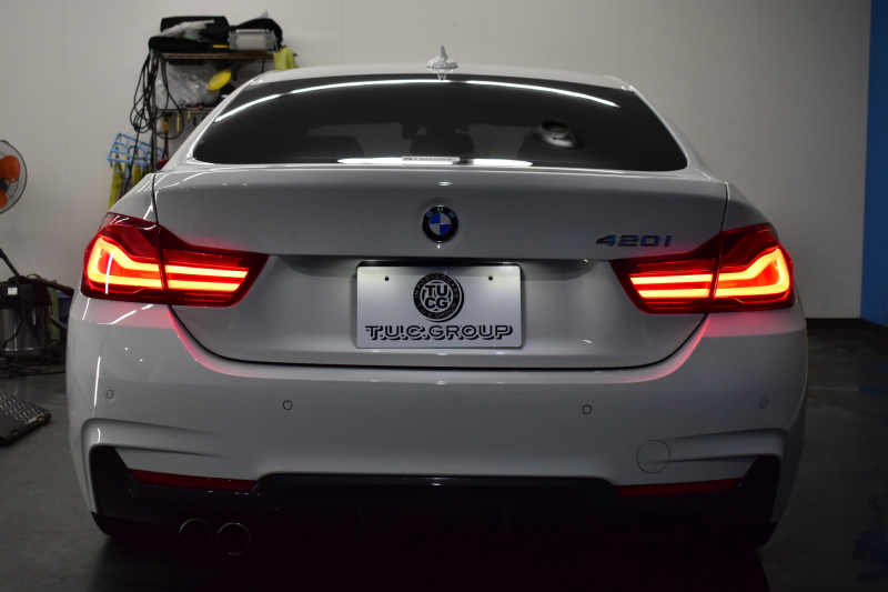 BMW 4シリーズ 420i ｸﾞﾗﾝｸｰﾍﾟ Mｽﾎﾟｰﾂ  LCI後期 ﾋｰﾀｰ付黒革 追従ACC ﾍｷｻｺﾞﾅﾙLEDﾍｯﾄﾞﾗｲﾄ&ﾃｰﾙ 液晶ﾒｰﾀｰ ﾀｯﾁﾊﾟﾈﾙ式iﾄﾞﾗｲﾌﾞHDDﾅﾋﾞ Bｶﾒﾗ 前後PDC ﾌﾙｾｸﾞ 車線変更&逸脱&歩行者警告 衝突軽減ﾌﾞﾚｰｷ 電動Rｹﾞｰﾄ 18AW DSRC 2年保証