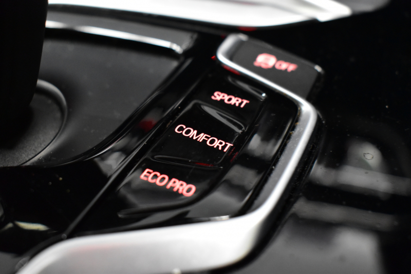 BMW X3 Xﾄﾞﾗｲﾌﾞ 20d Mｽﾎﾟｰﾂ ｲﾉﾍﾞｰｼｮﾝ&ﾊｲﾗｲﾝP ﾊﾟﾉﾗﾏSR ﾍｷｻｺﾞﾅﾙLEDﾍｯﾄﾞﾗｲﾄ&ﾃｰﾙ 追従ACC HUD 全席ﾋｰﾀｰ付ｺﾆｬｯｸﾚｻﾞｰ ﾘｱｼｰﾄﾊﾞｯｸﾚｽﾄｱｼﾞｬｽﾄﾒﾝﾄ harman/kardon LCW 衝突軽減 ﾌﾙｾｸﾞHDDﾅﾋﾞ全周囲ｶﾒﾗ 電動Rｹﾞｰﾄ 2年保証