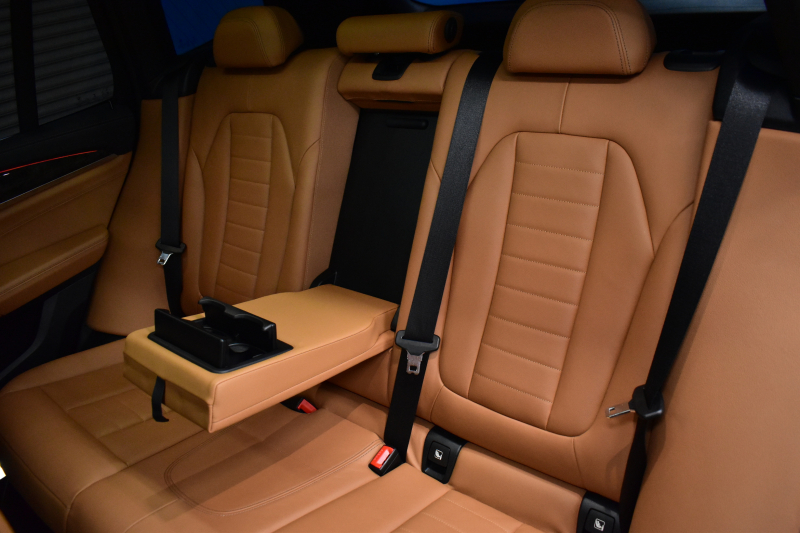 BMW X3 Xﾄﾞﾗｲﾌﾞ 20d Mｽﾎﾟｰﾂ ｲﾉﾍﾞｰｼｮﾝ&ﾊｲﾗｲﾝP ﾊﾟﾉﾗﾏSR ﾍｷｻｺﾞﾅﾙLEDﾍｯﾄﾞﾗｲﾄ&ﾃｰﾙ 追従ACC HUD 全席ﾋｰﾀｰ付ｺﾆｬｯｸﾚｻﾞｰ ﾘｱｼｰﾄﾊﾞｯｸﾚｽﾄｱｼﾞｬｽﾄﾒﾝﾄ harman/kardon LCW 衝突軽減 ﾌﾙｾｸﾞHDDﾅﾋﾞ全周囲ｶﾒﾗ 電動Rｹﾞｰﾄ 2年保証