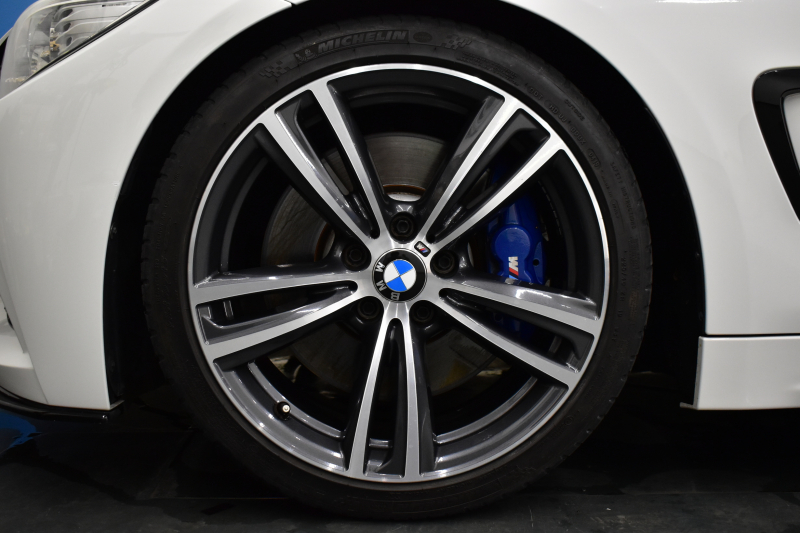 BMW 4シリーズ 435i ｸﾞﾗﾝｸｰﾍﾟ Mｽﾎﾟｰﾂ ﾌｧｽﾄﾄﾗｯｸ&ｱﾄﾞﾊﾞﾝｽﾄﾞｱｸﾃｨﾌﾞｾｰﾌﾃｨｰP ｻﾝﾙｰﾌ ACC LEDﾍｯﾄﾞﾗｲﾄ HUD ﾋｰﾀｰ付赤革  ｶｰﾎﾞﾝｲﾝﾃﾘｱﾄﾘﾑ ﾀｯﾁﾊﾟｯﾄﾞ式iﾄﾞﾗｲﾌﾞﾅﾋﾞ 車線逸脱&歩行者警告 衝突軽減B 電動Rｹﾞｰﾄ  Bｶﾒﾗ 19AW 2年保証