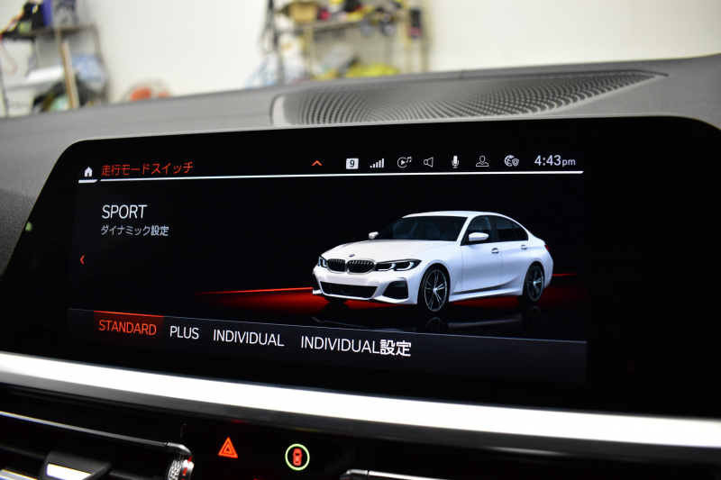 BMW 3シリーズ 320i Mｽﾎﾟｰﾂ ﾃﾞﾋﾞｭｰ&ｺﾝﾌｫｰﾄP ﾋｰﾀｰ付ﾌﾞﾗｯｸﾚｻﾞｰ ｵﾌﾟｼｮﾝ19AW 全周囲ｶﾒﾗ ﾀｯﾁﾊﾟﾈﾙﾅﾋﾞ ﾌﾙｾｸﾞTV ｱｯﾌﾟﾙｶｰﾌﾟﾚｲ 追従ACC LEDﾍｯﾄﾞﾗｲﾄ 電動ﾄﾗﾝｸ 側面衝突&車線変更&逸脱&歩行者警告 液晶ﾒｰﾀｰ 後退ｱｼｽﾄ Pｱｼｽﾄ 2年保証