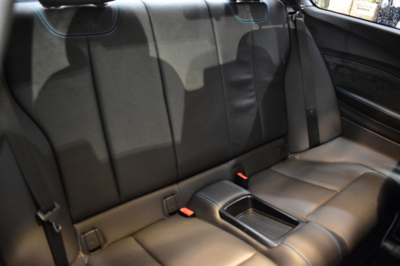 BMW Mシリーズ M2 6速MT LCI後期 ﾋｰﾀｰ付黒革 ｱﾀﾞﾌﾟﾃｨﾌﾞﾍｷｻｺﾞﾅﾙLEDﾍｯﾄﾞﾗｲﾄ&ﾃｰﾙ  ﾀｯﾁﾊﾟﾈﾙHDDﾅﾋﾞ Bｶﾒﾗ Scan-Speak社製ｽﾋﾟｰｶｰ/Studie Sound System 19AW 車線逸脱&歩行者警告 衝突軽減 ｶｰﾎﾞﾝｲﾝﾃﾘｱ  ﾌﾞﾗｯｸｸﾞﾘﾙ iｽﾄｯﾌﾟ ｽﾏｰﾄｷｰ 2年保証