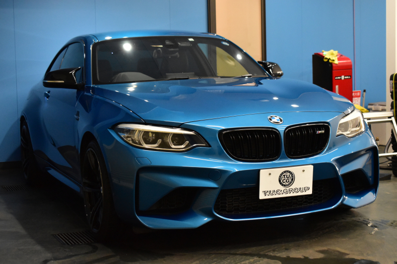 BMW Mシリーズ M2 6速MT LCI後期 ﾋｰﾀｰ付黒革 ｱﾀﾞﾌﾟﾃｨﾌﾞﾍｷｻｺﾞﾅﾙLEDﾍｯﾄﾞﾗｲﾄ&ﾃｰﾙ  ﾀｯﾁﾊﾟﾈﾙHDDﾅﾋﾞ Bｶﾒﾗ Scan-Speak社製ｽﾋﾟｰｶｰ/Studie Sound System 19AW 車線逸脱&歩行者警告 衝突軽減 ｶｰﾎﾞﾝｲﾝﾃﾘｱ  ﾌﾞﾗｯｸｸﾞﾘﾙ iｽﾄｯﾌﾟ ｽﾏｰﾄｷｰ 2年保証