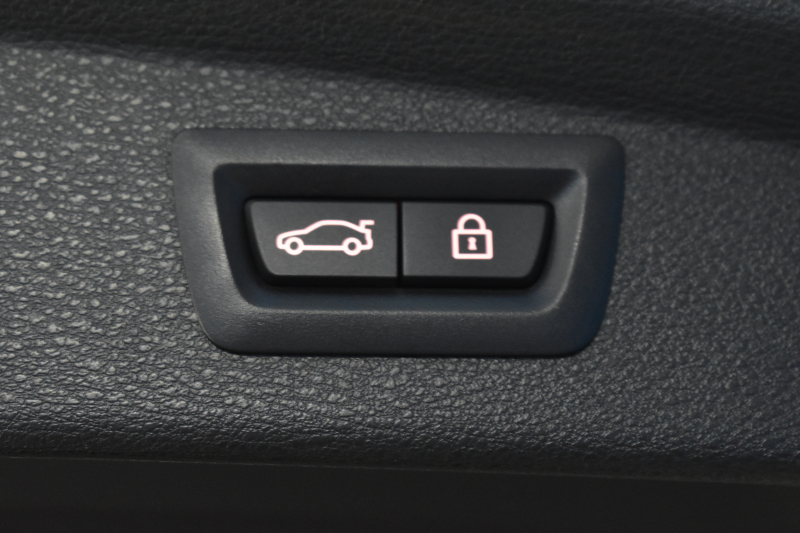 BMW X2 xDrive 20i MｽﾎﾟｰﾂX 4WD ﾊｲﾗｲﾝ&ｱﾄﾞﾊﾞﾝｽﾄﾞｱｸﾃｨﾌﾞｾｰﾌﾃｨ‐&ｺﾝﾌｫｰﾄP ﾍｷｻｺﾞﾅﾙLEDﾍｯﾄﾞﾗｲﾄ 追従ACC HUD ﾋｰﾀｰ付電動茶革 20AW 衝突軽減ﾌﾞﾚｰｷ ﾀｯﾁﾊﾟﾈﾙHDDﾅﾋﾞBｶﾒﾗ 前後PDC Pｱｼｽﾄ 電動Rｹﾞｰﾄ 2年保証