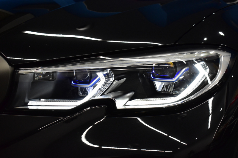 BMW 3シリーズ M340i Xﾄﾞﾗｲﾌﾞ 新車保証R6年10月迄 ｵﾌﾟｼｮﾝ/Mｽﾎﾟｰﾂｼｰﾄ ﾋｰﾀｰ付ｺﾆｬｯｸ革 ACｼｭﾆｯﾂｧｰ20AW ACC HUD ﾚｰｻﾞｰLEDﾗｲﾄ 可変Mｻｽ Mﾌﾞﾚｰｷ H&Rﾀﾞｳﾝｻｽ ｼﾞｪｽﾁｬｰC ﾊｰﾏﾝｶｰﾄﾞﾝｽﾋﾟｰｶｰ 側面衝突&車線変更&逸脱警告 後退ｱｼｽﾄ Pｱｼｽﾄ ﾀｯﾁﾊﾟﾈﾙﾅﾋﾞ