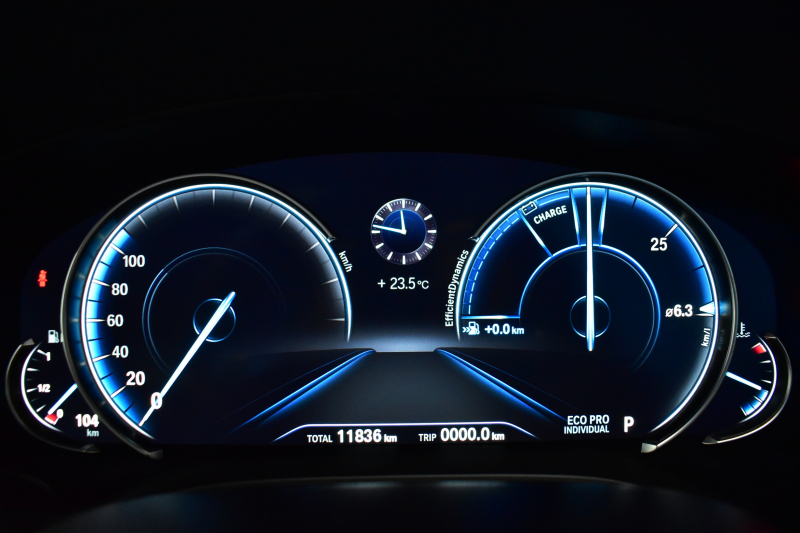 BMW 5シリーズ 530i Mｽﾎﾟｰﾂ ﾊｲﾗｲﾝ&ｲﾉﾍﾞｰｼｮﾝP  全席ﾋｰﾀｰﾌﾞﾗｯｸ革 LEDﾍｯﾄﾞﾗｲﾄ 追従ACC HUD ﾘﾓｰﾄP 液晶ﾒｰﾀｰﾊﾟﾈﾙ 車線変更&逸脱警告 衝突軽減B ｼﾞｪｽﾁｬｰC対応ﾀｯﾁﾊﾟﾈﾙiﾄﾞﾗｲﾌﾞHDDﾅﾋﾞﾌﾙｾｸﾞ 3Dﾋﾞｭｰ Bｶﾒﾗ 電動ﾄﾗﾝｸ 2年保証