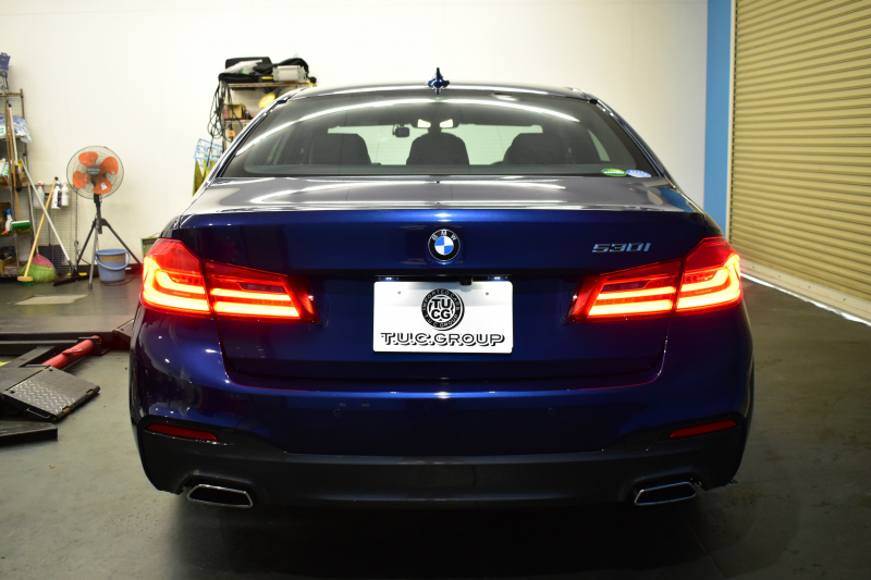 BMW 5シリーズ 530i Mｽﾎﾟｰﾂ ﾊｲﾗｲﾝ&ｲﾉﾍﾞｰｼｮﾝP  全席ﾋｰﾀｰﾌﾞﾗｯｸ革 LEDﾍｯﾄﾞﾗｲﾄ 追従ACC HUD ﾘﾓｰﾄP 液晶ﾒｰﾀｰﾊﾟﾈﾙ 車線変更&逸脱警告 衝突軽減B ｼﾞｪｽﾁｬｰC対応ﾀｯﾁﾊﾟﾈﾙiﾄﾞﾗｲﾌﾞHDDﾅﾋﾞﾌﾙｾｸﾞ 3Dﾋﾞｭｰ Bｶﾒﾗ 電動ﾄﾗﾝｸ 2年保証