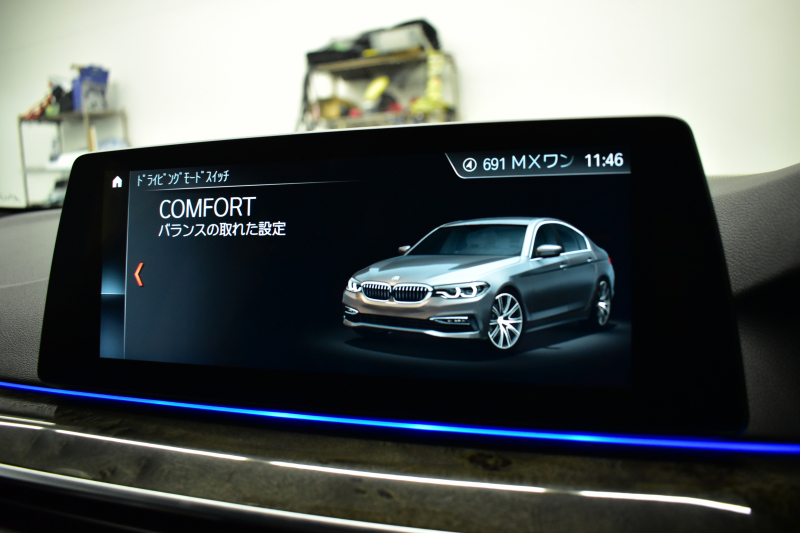 BMW 5シリーズ 530i Mｽﾎﾟｰﾂ ﾊｲﾗｲﾝ&ｲﾉﾍﾞｰｼｮﾝP  全席ﾋｰﾀｰﾌﾞﾗｯｸ革 LEDﾍｯﾄﾞﾗｲﾄ 追従ACC HUD ﾘﾓｰﾄP 液晶ﾒｰﾀｰﾊﾟﾈﾙ 車線変更&逸脱警告 衝突軽減B ｼﾞｪｽﾁｬｰC対応ﾀｯﾁﾊﾟﾈﾙiﾄﾞﾗｲﾌﾞHDDﾅﾋﾞﾌﾙｾｸﾞ 3Dﾋﾞｭｰ Bｶﾒﾗ 電動ﾄﾗﾝｸ 2年保証