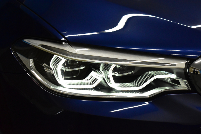 BMW 5シリーズ 530i Mｽﾎﾟｰﾂ ﾊｲﾗｲﾝ&ｲﾉﾍﾞｰｼｮﾝP  全席ﾋｰﾀｰﾌﾞﾗｯｸ革 LEDﾍｯﾄﾞﾗｲﾄ 追従ACC HUD ﾘﾓｰﾄP 液晶ﾒｰﾀｰﾊﾟﾈﾙ 車線変更&逸脱警告 衝突軽減B ｼﾞｪｽﾁｬｰC対応ﾀｯﾁﾊﾟﾈﾙiﾄﾞﾗｲﾌﾞHDDﾅﾋﾞﾌﾙｾｸﾞ 3Dﾋﾞｭｰ Bｶﾒﾗ 電動ﾄﾗﾝｸ 2年保証