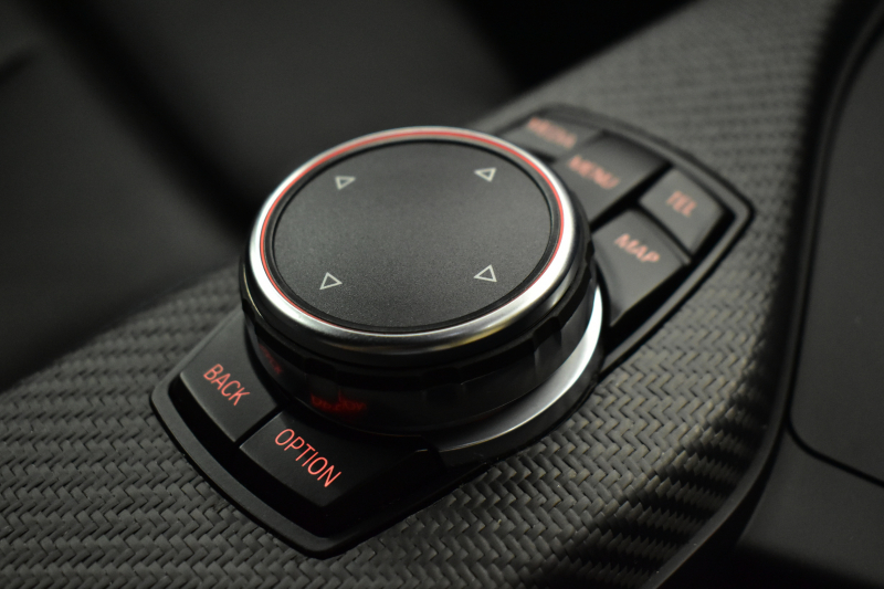 BMW Mシリーズ M2 MDCT 7速DCT  ﾋｰﾀｰ付黒革 LEDﾘﾝｸﾞｷｾﾉﾝﾍｯﾄﾞﾗｲﾄ ﾀｯﾁﾊﾟｯﾄﾞHDDﾅﾋﾞ 19AW  車線逸脱&歩行者警告 衝突軽減ﾌﾞﾚｰｷ ｶｰﾎﾞﾝｲﾝﾃﾘｱ Bｶﾒﾗ iｽﾄｯﾌﾟ ｽﾏｰﾄｷｰ 2年保証