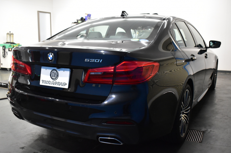 BMW 5シリーズ 530i Mｽﾎﾟｰﾂ 高出力ﾓﾃﾞﾙ ﾃﾞﾋﾞｭｰP ﾊｲﾗｲﾝP 全席ﾋｰﾀｰ付ｱｲﾎﾞﾘｰ革 ｿﾌﾄｸﾛｰｽﾞﾄﾞｱ HUD LEDﾍｯﾄﾞﾗｲﾄ 追従ACC 車線変更警告 Pｱｼｽﾄ 液晶ﾒｰﾀｰ ﾀｯﾁﾊﾟﾈﾙ対応iﾄﾞﾗｲﾌﾞHDDﾅﾋﾞﾌﾙｾｸﾞ ｼﾞｪｽﾁｬｰ 3Dﾋﾞｭｰ Bｶﾒﾗ 電動ﾄﾗﾝｸ 2年保証