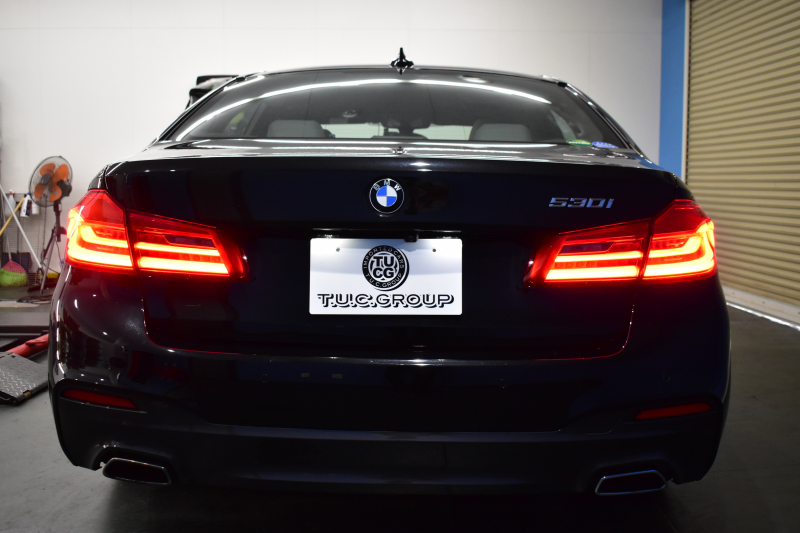 BMW 5シリーズ 530i Mｽﾎﾟｰﾂ 高出力ﾓﾃﾞﾙ ﾃﾞﾋﾞｭｰP ﾊｲﾗｲﾝP 全席ﾋｰﾀｰ付ｱｲﾎﾞﾘｰ革 ｿﾌﾄｸﾛｰｽﾞﾄﾞｱ HUD LEDﾍｯﾄﾞﾗｲﾄ 追従ACC 車線変更警告 Pｱｼｽﾄ 液晶ﾒｰﾀｰ ﾀｯﾁﾊﾟﾈﾙ対応iﾄﾞﾗｲﾌﾞHDDﾅﾋﾞﾌﾙｾｸﾞ ｼﾞｪｽﾁｬｰ 3Dﾋﾞｭｰ Bｶﾒﾗ 電動ﾄﾗﾝｸ 2年保証