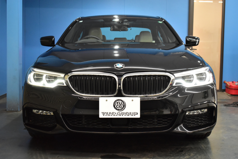 BMW 5シリーズ 530i Mｽﾎﾟｰﾂ 高出力ﾓﾃﾞﾙ ﾃﾞﾋﾞｭｰP ﾊｲﾗｲﾝP 全席ﾋｰﾀｰ付ｱｲﾎﾞﾘｰ革 ｿﾌﾄｸﾛｰｽﾞﾄﾞｱ HUD LEDﾍｯﾄﾞﾗｲﾄ 追従ACC 車線変更警告 Pｱｼｽﾄ 液晶ﾒｰﾀｰ ﾀｯﾁﾊﾟﾈﾙ対応iﾄﾞﾗｲﾌﾞHDDﾅﾋﾞﾌﾙｾｸﾞ ｼﾞｪｽﾁｬｰ 3Dﾋﾞｭｰ Bｶﾒﾗ 電動ﾄﾗﾝｸ 2年保証