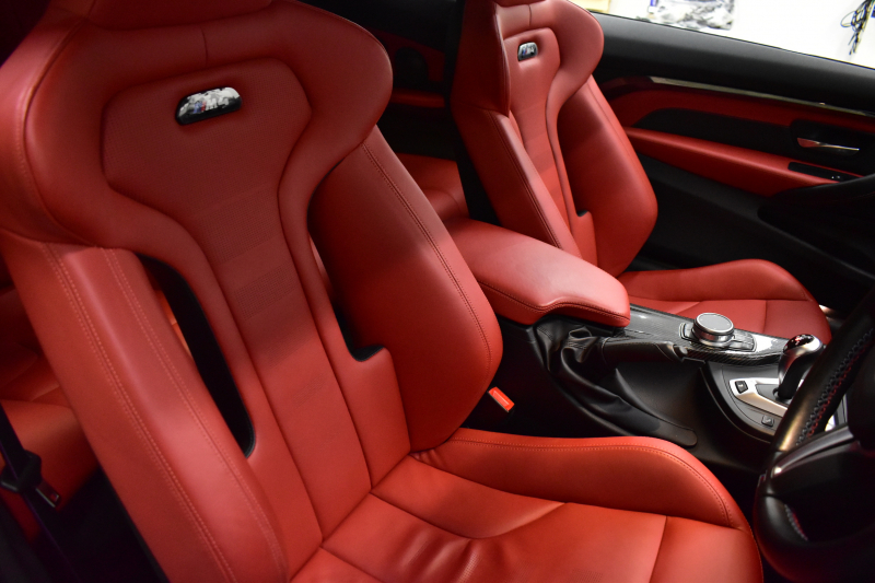 BMW Mシリーズ M4ｸｰﾍﾟ ｺﾝﾍﾟﾃｨｼｮﾝ 450馬力 LCI後期 ｱﾀﾞﾌﾟﾃｨﾌﾞMｻｽ ﾍｷｻｺﾞﾅﾙLED&ﾃｰﾙ 7速DCT Mﾊﾟﾌｫｰﾏﾝｽｴｱﾛ 3Dﾃﾞｻﾞｲﾝｶｰﾎﾞﾝﾘｱﾃﾞｨﾌｭｰｻﾞｰ 専用鍛造20AW 専用軽量ﾋｰﾀｰ付赤革 車線変更＆逸脱＆歩行者警告 ﾀｯﾁﾊﾟﾈﾙﾅﾋﾞBｶﾒﾗ ﾊｰﾏﾝｶｰﾄﾞﾝ  2年保証