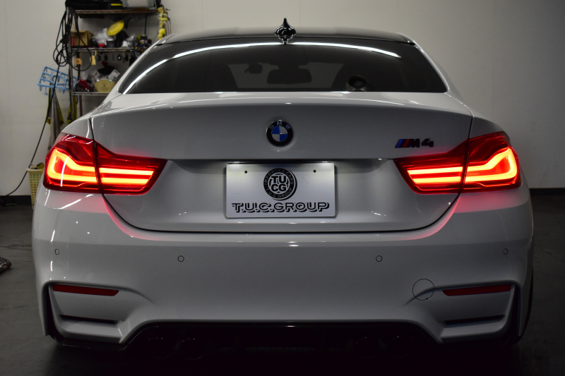 BMW Mシリーズ M4ｸｰﾍﾟ ｺﾝﾍﾟﾃｨｼｮﾝ 450馬力 LCI後期 ｱﾀﾞﾌﾟﾃｨﾌﾞMｻｽ ﾍｷｻｺﾞﾅﾙLED&ﾃｰﾙ 7速DCT Mﾊﾟﾌｫｰﾏﾝｽｴｱﾛ 3Dﾃﾞｻﾞｲﾝｶｰﾎﾞﾝﾘｱﾃﾞｨﾌｭｰｻﾞｰ 専用鍛造20AW 専用軽量ﾋｰﾀｰ付赤革 車線変更＆逸脱＆歩行者警告 ﾀｯﾁﾊﾟﾈﾙﾅﾋﾞBｶﾒﾗ ﾊｰﾏﾝｶｰﾄﾞﾝ  2年保証