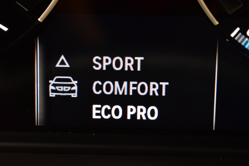 BMW X2 xDrive 20i MｽﾎﾟｰﾂX 4WD ﾊｲﾗｲﾝ&ｱﾄﾞﾊﾞﾝｽﾄﾞｱｸﾃｨﾌﾞｾｰﾌﾃｨ‐&ｺﾝﾌｫｰﾄP 追従ACC HUD ﾋｰﾀｰ付電動黒革 ｵﾌﾟｼｮﾝ20AW LEDﾍｯﾄﾞﾗｲﾄ 衝突軽減ﾌﾞﾚｰｷ 車線逸脱&歩行者警告 ﾀｯﾁﾊﾟﾈﾙHDDﾅﾋﾞBｶﾒﾗ 前後PDC駐車ｱｼｽﾄ 電動Rｹﾞｰﾄ 2年保証