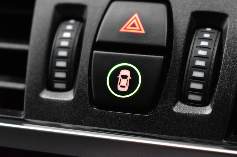 BMW X2 xDrive 20i MｽﾎﾟｰﾂX 4WD ﾊｲﾗｲﾝ&ｱﾄﾞﾊﾞﾝｽﾄﾞｱｸﾃｨﾌﾞｾｰﾌﾃｨ‐&ｺﾝﾌｫｰﾄP 追従ACC HUD ﾋｰﾀｰ付電動黒革 ｵﾌﾟｼｮﾝ20AW LEDﾍｯﾄﾞﾗｲﾄ 衝突軽減ﾌﾞﾚｰｷ 車線逸脱&歩行者警告 ﾀｯﾁﾊﾟﾈﾙHDDﾅﾋﾞBｶﾒﾗ 前後PDC駐車ｱｼｽﾄ 電動Rｹﾞｰﾄ 2年保証