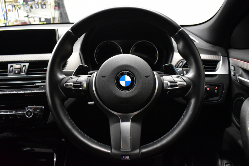 BMW X2 xDrive 20i MｽﾎﾟｰﾂX 4WD ﾊｲﾗｲﾝ&ｱﾄﾞﾊﾞﾝｽﾄﾞｱｸﾃｨﾌﾞｾｰﾌﾃｨ‐&ｺﾝﾌｫｰﾄP 追従ACC HUD ﾋｰﾀｰ付電動黒革 ｵﾌﾟｼｮﾝ20AW LEDﾍｯﾄﾞﾗｲﾄ 衝突軽減ﾌﾞﾚｰｷ 車線逸脱&歩行者警告 ﾀｯﾁﾊﾟﾈﾙHDDﾅﾋﾞBｶﾒﾗ 前後PDC駐車ｱｼｽﾄ 電動Rｹﾞｰﾄ 2年保証