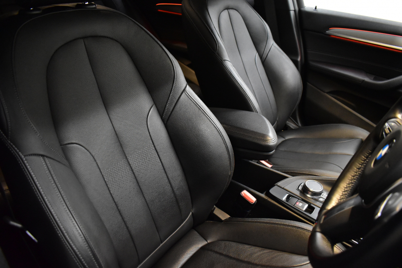 BMW X2 xDrive 20i MｽﾎﾟｰﾂX 4WD ﾊｲﾗｲﾝ&ｱﾄﾞﾊﾞﾝｽﾄﾞｱｸﾃｨﾌﾞｾｰﾌﾃｨ‐&ｺﾝﾌｫｰﾄP 追従ACC HUD ﾋｰﾀｰ付電動黒革 ｵﾌﾟｼｮﾝ20AW LEDﾍｯﾄﾞﾗｲﾄ 衝突軽減ﾌﾞﾚｰｷ 車線逸脱&歩行者警告 ﾀｯﾁﾊﾟﾈﾙHDDﾅﾋﾞBｶﾒﾗ 前後PDC駐車ｱｼｽﾄ 電動Rｹﾞｰﾄ 2年保証