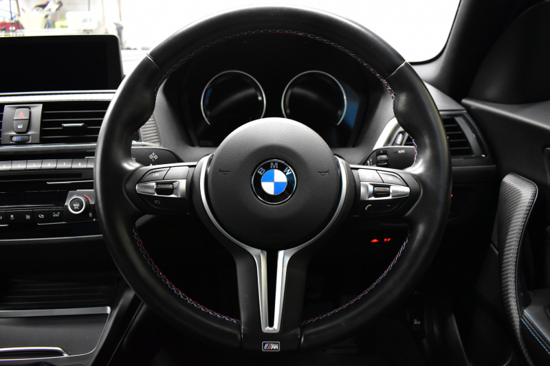 BMW Mシリーズ M2 6速MT LCI後期 ﾋｰﾀｰ付黒革 ｱﾀﾞﾌﾟﾃｨﾌﾞﾍｷｻｺﾞﾅﾙLEDﾍｯﾄﾞﾗｲﾄ&ﾃｰﾙ  ﾀｯﾁﾊﾟﾈﾙHDDﾅﾋﾞ Bｶﾒﾗ ﾘｱPDC 19AW 車線逸脱&歩行者警告 衝突軽減ﾌﾞﾚｰｷ ｶｰﾎﾞﾝｲﾝﾃﾘｱ  ﾌﾞﾗｯｸｸﾞﾘﾙ iｽﾄｯﾌﾟ ｽﾏｰﾄｷｰ 2年保証
