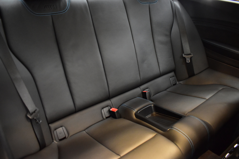 BMW Mシリーズ M2 6速MT LCI後期 ﾋｰﾀｰ付黒革 ｱﾀﾞﾌﾟﾃｨﾌﾞﾍｷｻｺﾞﾅﾙLEDﾍｯﾄﾞﾗｲﾄ&ﾃｰﾙ  ﾀｯﾁﾊﾟﾈﾙHDDﾅﾋﾞ Bｶﾒﾗ ﾘｱPDC 19AW 車線逸脱&歩行者警告 衝突軽減ﾌﾞﾚｰｷ ｶｰﾎﾞﾝｲﾝﾃﾘｱ  ﾌﾞﾗｯｸｸﾞﾘﾙ iｽﾄｯﾌﾟ ｽﾏｰﾄｷｰ 2年保証