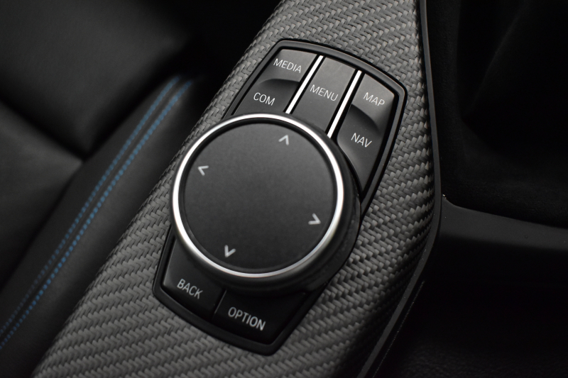 BMW Mシリーズ M2 6速MT LCI後期 ﾋｰﾀｰ付黒革 ｱﾀﾞﾌﾟﾃｨﾌﾞﾍｷｻｺﾞﾅﾙLEDﾍｯﾄﾞﾗｲﾄ&ﾃｰﾙ  ﾀｯﾁﾊﾟﾈﾙHDDﾅﾋﾞ Bｶﾒﾗ ﾘｱPDC 19AW 車線逸脱&歩行者警告 衝突軽減ﾌﾞﾚｰｷ ｶｰﾎﾞﾝｲﾝﾃﾘｱ  ﾌﾞﾗｯｸｸﾞﾘﾙ iｽﾄｯﾌﾟ ｽﾏｰﾄｷｰ 2年保証