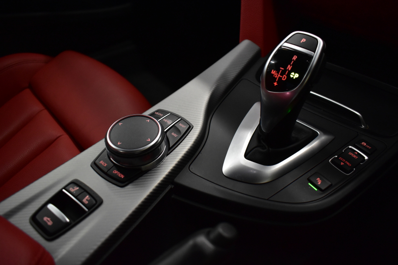 BMW 4シリーズ 440i ｶﾌﾞﾘｵﾚ Mｽﾎﾟｰﾂ LCI後期 ﾍｷｻｺﾞﾅﾙLEDﾍｯﾄﾞﾗｲﾄ&ﾃｰﾙ 追従ACC HUD 直6ﾀｰﾎﾞ ﾋｰﾀｰ付赤革 液晶ﾒｰﾀｰ harman/kardon ｴｱｶﾗｰ 車線変更&逸脱&歩行者&衝突警告 衝突軽減B 19AW ﾀｯﾁﾊﾟﾈﾙHDDﾅﾋﾞ ﾌﾙｾｸﾞ 2年保証