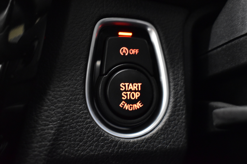 BMW 3シリーズ 320i Mｽﾎﾟｰﾂ LCI後期 8A型(B48B20A)ｴﾝｼﾞﾝ 追従ACC LEDﾍｯﾄﾞﾗｲﾄ&ﾃｰﾙ 車線逸脱&歩行者警告 衝突軽減ﾌﾞﾚｰｷ ﾀｯﾁﾊﾟｯﾄﾞ式iﾄﾞﾗｲﾌﾞHDDﾅﾋﾞ ｱﾙｶﾝﾀｰﾗ電動ｽﾎﾟｰﾂｼｰﾄ 18AW ﾘｱPDC Bｶﾒﾗ ﾊﾟﾄﾞﾙ ｽﾏｰﾄｷｰ 2年保証