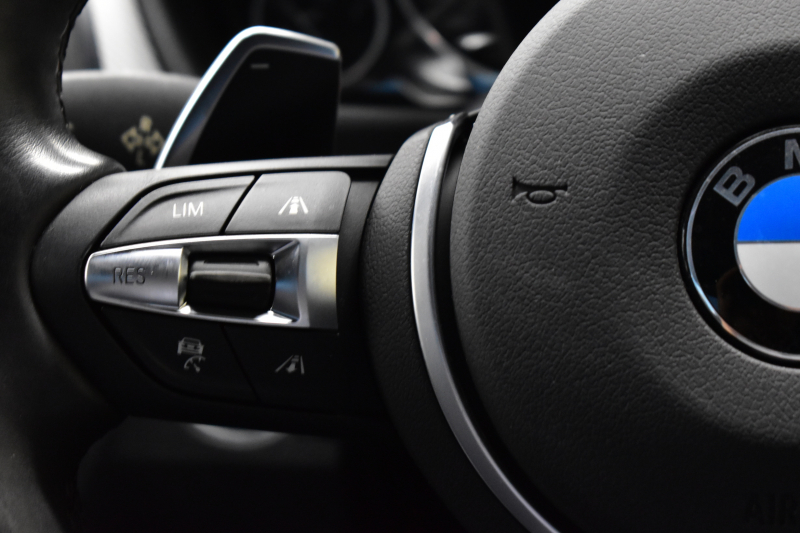 BMW 3シリーズ 320i Mｽﾎﾟｰﾂ LCI後期 8A型(B48B20A)ｴﾝｼﾞﾝ 追従ACC LEDﾍｯﾄﾞﾗｲﾄ&ﾃｰﾙ 車線逸脱&歩行者警告 衝突軽減ﾌﾞﾚｰｷ ﾀｯﾁﾊﾟｯﾄﾞ式iﾄﾞﾗｲﾌﾞHDDﾅﾋﾞ ｱﾙｶﾝﾀｰﾗ電動ｽﾎﾟｰﾂｼｰﾄ 18AW ﾘｱPDC Bｶﾒﾗ ﾊﾟﾄﾞﾙ ｽﾏｰﾄｷｰ 2年保証