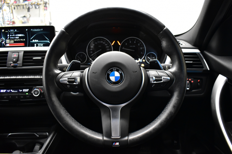 BMW 3シリーズ 320i Mｽﾎﾟｰﾂ LCI後期 8A型(B48B20A)ｴﾝｼﾞﾝ 追従ACC LEDﾍｯﾄﾞﾗｲﾄ&ﾃｰﾙ 車線逸脱&歩行者警告 衝突軽減ﾌﾞﾚｰｷ ﾀｯﾁﾊﾟｯﾄﾞ式iﾄﾞﾗｲﾌﾞHDDﾅﾋﾞ ｱﾙｶﾝﾀｰﾗ電動ｽﾎﾟｰﾂｼｰﾄ 18AW ﾘｱPDC Bｶﾒﾗ ﾊﾟﾄﾞﾙ ｽﾏｰﾄｷｰ 2年保証