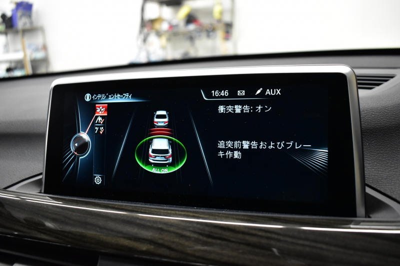 BMW X1 Xdrive25i Xﾗｲﾝ 4WD ﾊﾟﾉﾗﾏSR ﾊｲﾗｲﾝ&ｺﾝﾌｫｰﾄP 追従ACC ﾋｰﾀｰ付電動白革 ﾀｯﾁﾊﾟｯﾄﾞﾅﾋﾞBｶﾒﾗ Pｱｼｽﾄ前後PDC 衝突軽減B 車線逸脱&歩行者警告 電動Rｹﾞｰﾄ ｳｯﾄﾞｲﾝﾃﾘｱ ﾄﾞﾗﾊﾟﾌｫ 19AW 2年保証