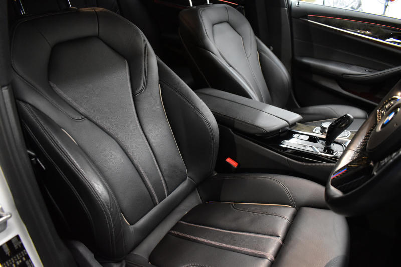 BMW 5シリーズ 523i Mｽﾎﾟｰﾂ ﾊｲﾗｲﾝP 全席ﾋｰﾀｰ付黒革 LEDﾍｯﾄﾞﾗｲﾄ 追従ACC 車線変更&逸脱警告 衝突軽減B ﾀｯﾁﾊﾟﾈﾙ対応iﾄﾞﾗｲﾌﾞHDDﾅﾋﾞﾌﾙｾｸﾞ 全周囲ｶﾒﾗ3Dﾋﾞｭｰ Bｶﾒﾗ 液晶ﾒｰﾀｰﾊﾟﾈﾙ 電動ﾄﾗﾝｸ 19AW 2年保証