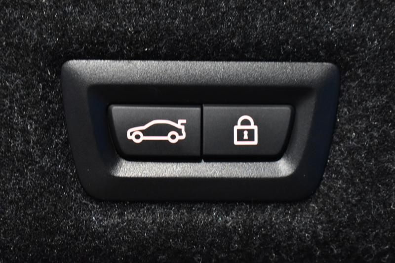 BMW 5シリーズ 523i Mｽﾎﾟｰﾂ ﾊｲﾗｲﾝP 全席ﾋｰﾀｰ付黒革 LEDﾍｯﾄﾞﾗｲﾄ 追従ACC 車線変更&逸脱警告 衝突軽減B ﾀｯﾁﾊﾟﾈﾙ対応iﾄﾞﾗｲﾌﾞHDDﾅﾋﾞﾌﾙｾｸﾞ 全周囲ｶﾒﾗ3Dﾋﾞｭｰ Bｶﾒﾗ 液晶ﾒｰﾀｰﾊﾟﾈﾙ 電動ﾄﾗﾝｸ 19AW 2年保証